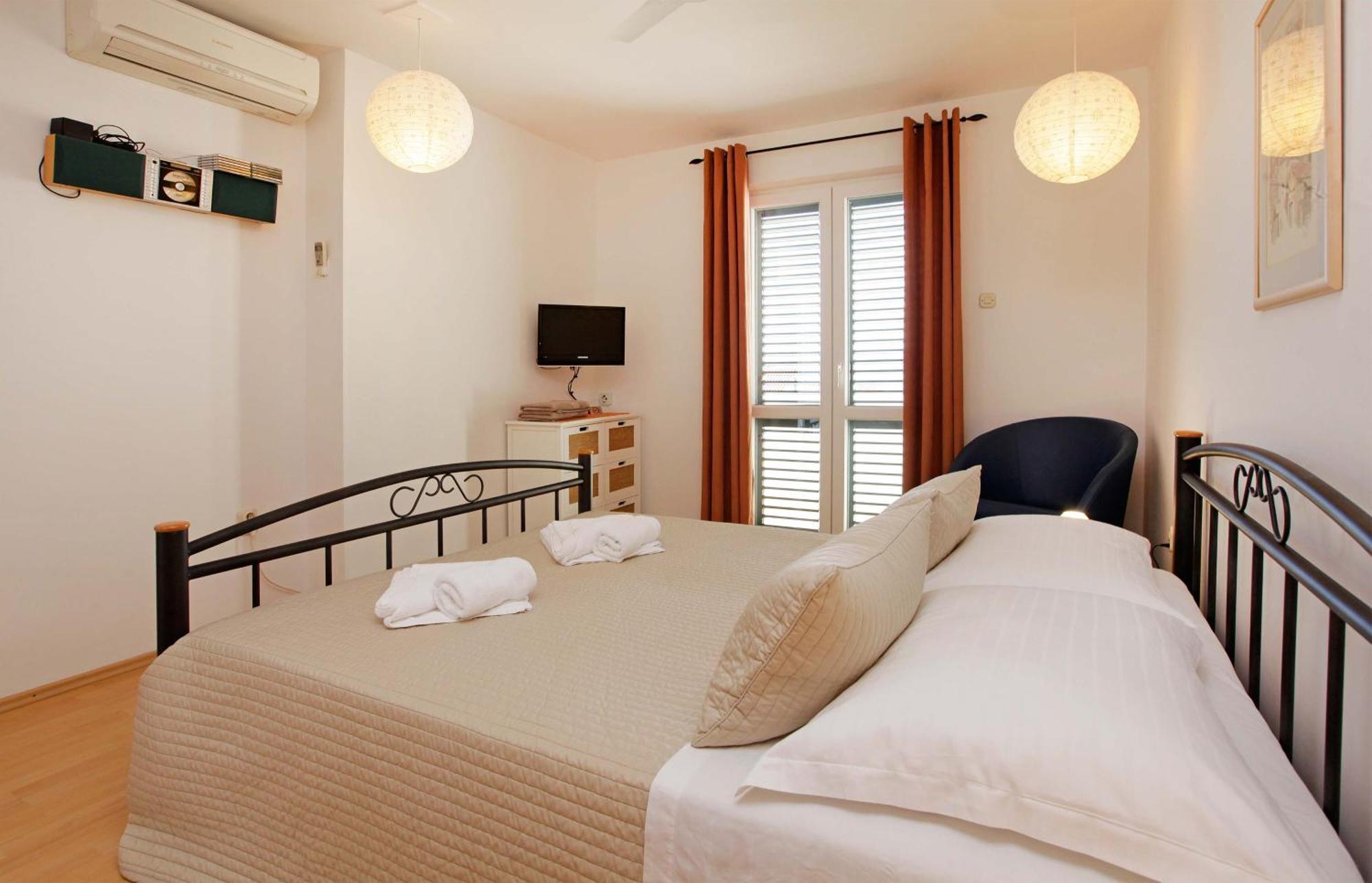 Apartments Mel Bol Zewnętrze zdjęcie